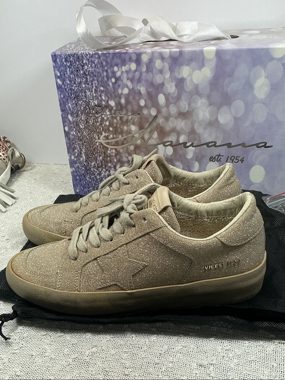 Vintage Havana Kara Matte GOLD Glitter Leather Sneakers Shoes 7.5